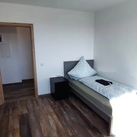 Monteurwohnungen In דירה *